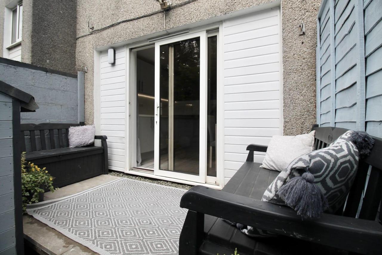 Katie'S House Apartment Cumbernauld Exterior foto